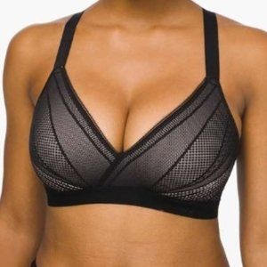 Lululemon Awake to Lace Bra 36C - Black / Barely Beige